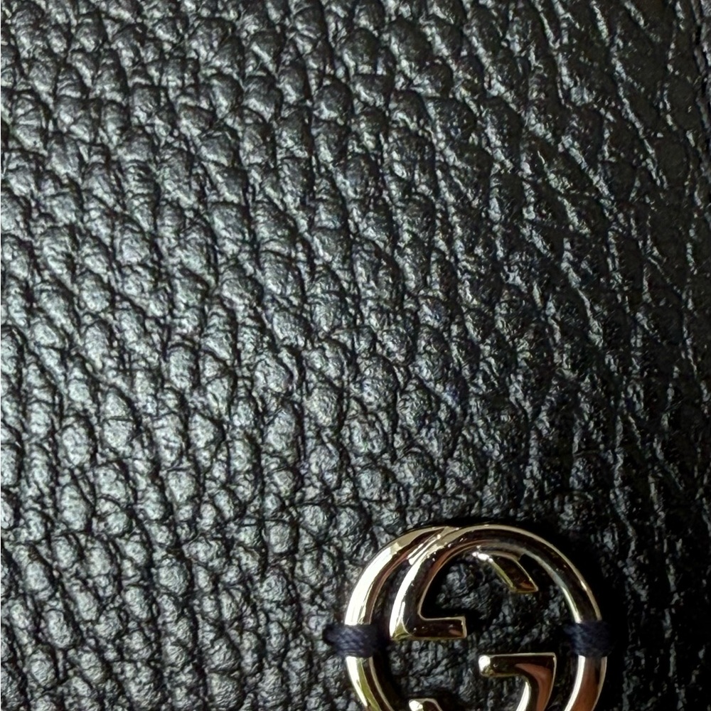 NEW Gucci Men’s Long Bifold Black Leather Wallet GG Logo Blue interior - Picture 8 of 16